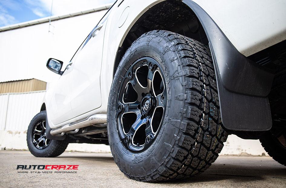 MAZDA BT 50 BEAST GLOSS BLACK MILLED ACCENTS